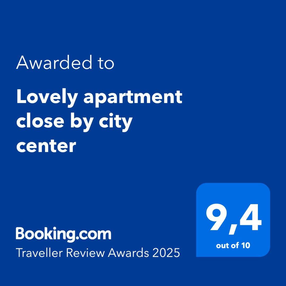 Lovely Apartment Close By City Center Малага Экстерьер фото